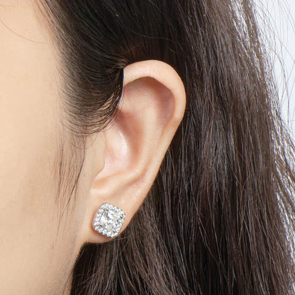 💎Moissanite Sparkle Ear Studs – Brilliant shine, hypoallergenic & perfect for daily elegance or gifting 💍