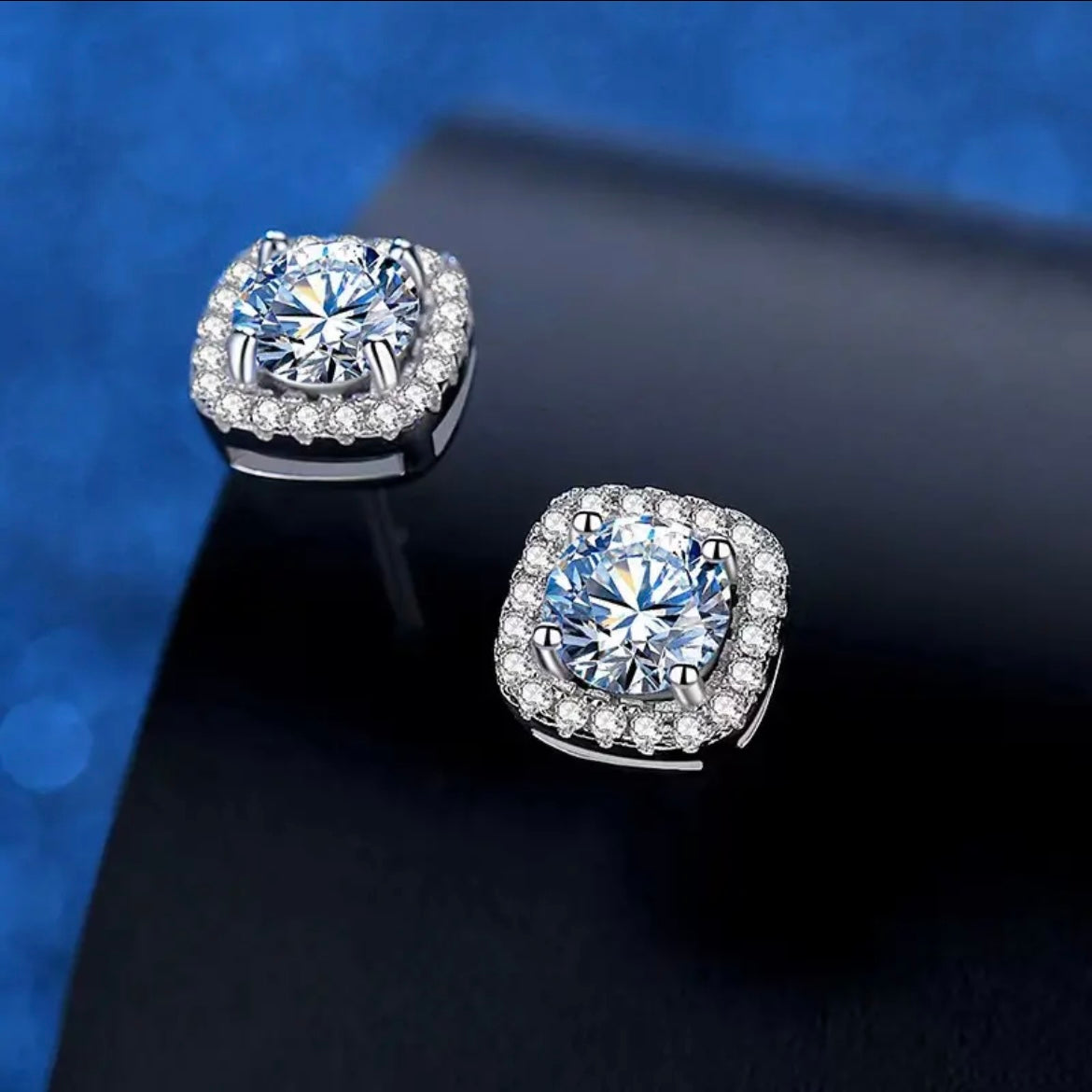 💎Moissanite Sparkle Ear Studs – Brilliant shine, hypoallergenic & perfect for daily elegance or gifting 💍