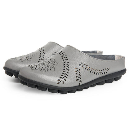 Loose-fitting slippers with a floral cutout, suitable for all foot types