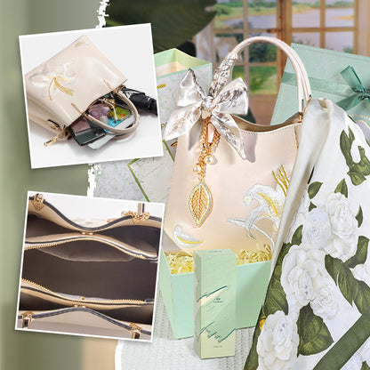 🌸Meet Mother's Day Discount 50%🌸Women's Elegant Embroidered Lily Handbag Gift Box