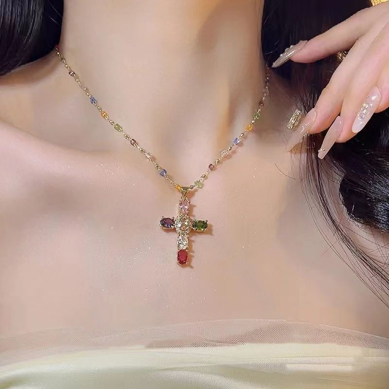 💜Colorful Rhinestone Cross Pendant Necklaces