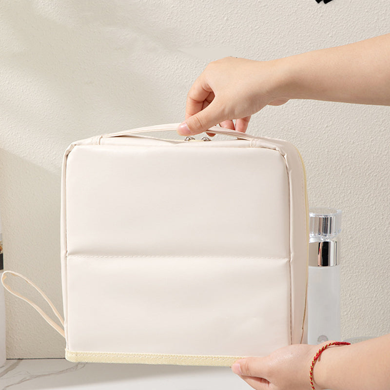 🔥Hot Sale🔥Stylish Handheld Partitioned Cosmetic Bag👜