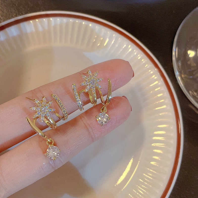 💎 Sparkling Claw Earrings for Women – Unique Claw Cuff, Dangling Gem & Versatile Style 🌟